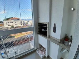 Image 11 - 887143
