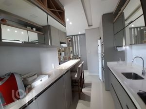Image 3 - 887143