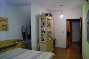 Image 21 - 887144