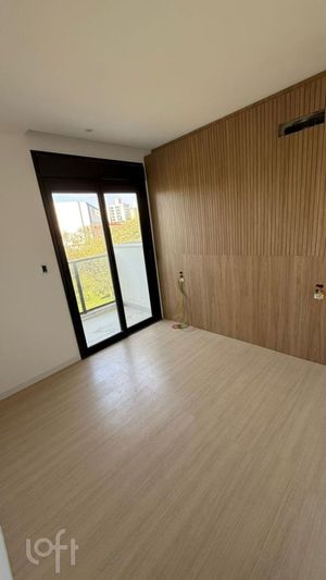 Image 9 - 887227