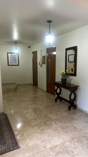 Image 19 - 887228