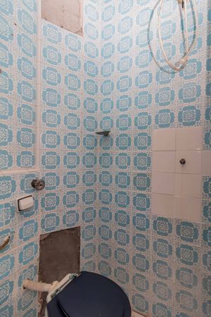 Image 32 - 887232