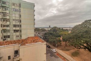 Image 12 - 887234