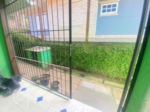 Image 4 - 887237