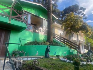 Image 1 - 887237