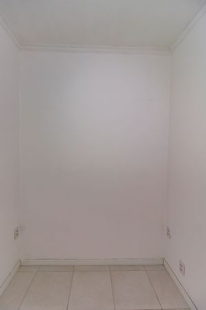 Image 16 - 887269