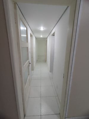 Image 3 - 887269
