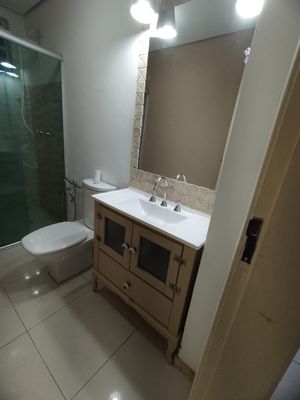 Image 11 - 887269