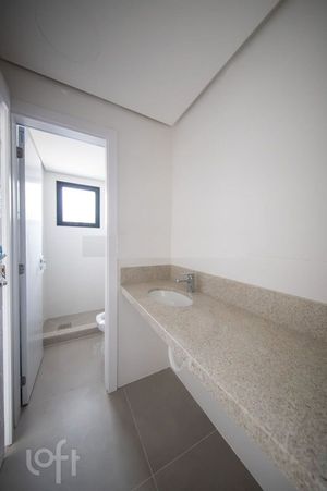 Image 9 - 887273