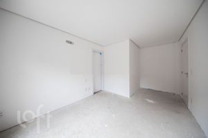 Image 10 - 887273