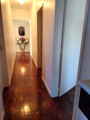 Image 8 - 887276