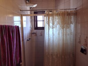 Image 12 - 887276