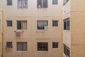 Image 16 - 887301