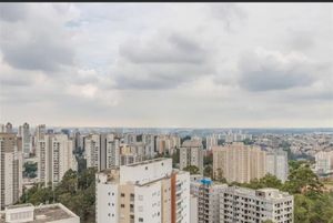 Image 19 - 887302