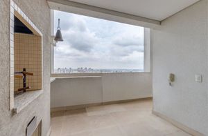 Image 17 - 887302