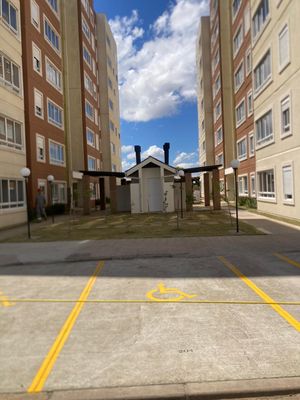 Image 7 - 887306