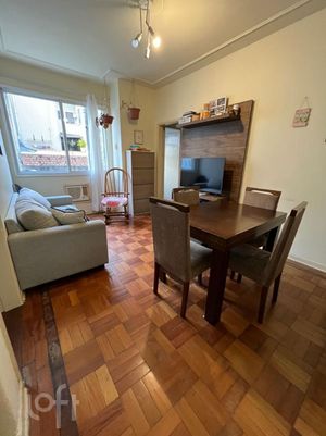 Image 15 - 887307