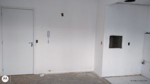 Image 6 - 887343