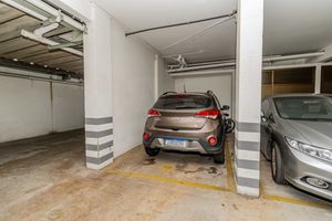 Image 34 - 887354