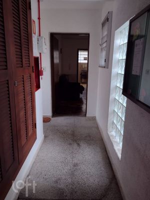 Image 47 - 887357