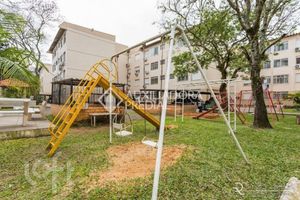 Image 8 - 887357