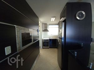 Image 9 - 887363