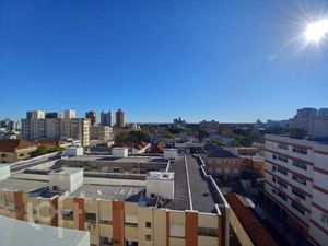Image 13 - 887363