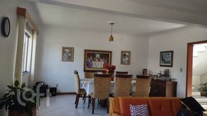 Image 3 - 887380