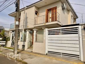 Image 8 - 887381