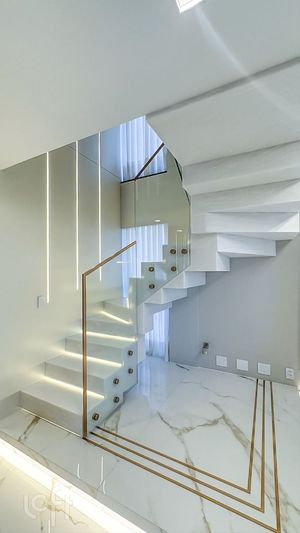 Image 68 - 887385