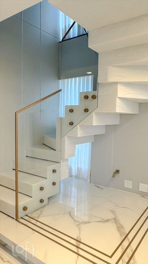 Image 85 - 887385