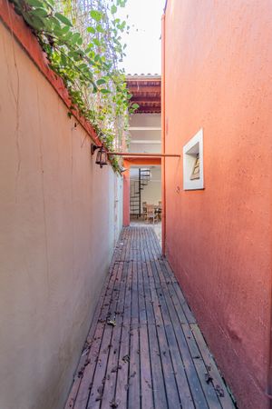 Image 32 - 887386