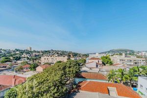 Image 38 - 887389