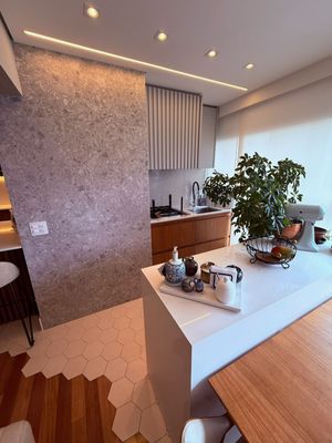 Image 12 - 887397