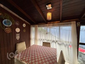 Image 6 - 887408