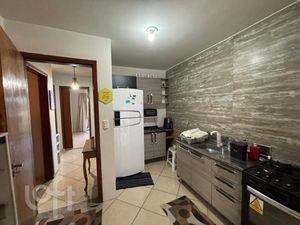 Image 8 - 887408