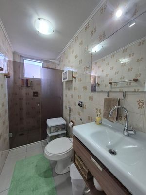 Image 14 - 887411