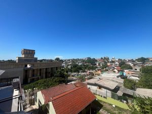 Image 17 - 887416