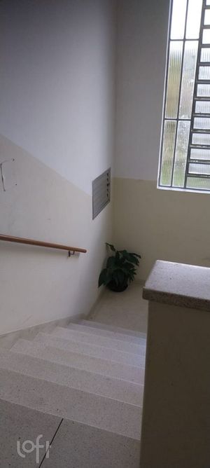 Image 20 - 887422