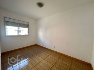 Image 10 - 887424