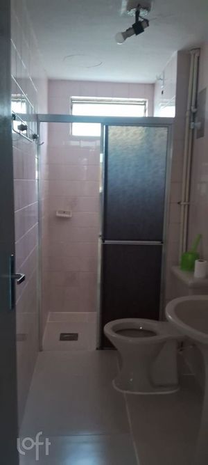Image 8 - 887429