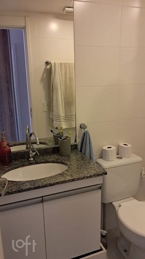 Image 5 - 887431