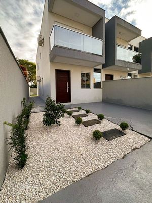 Image 4 - 887432