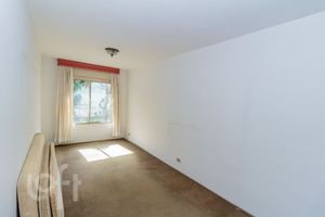 Image 49 - 887436