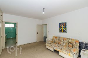Image 45 - 887436