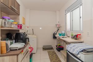 Image 4 - 887487