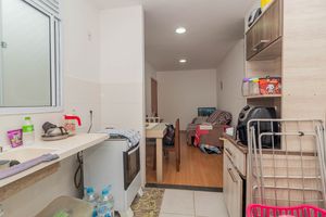 Image 3 - 887487
