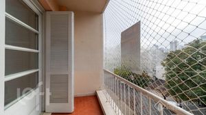 Image 5 - 887488