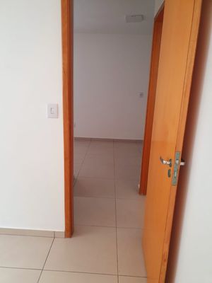 Image 9 - 887489