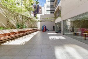 Image 14 - 887495